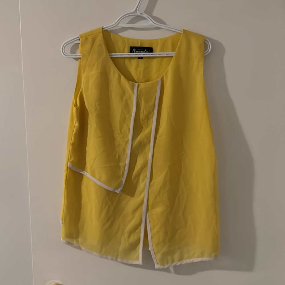 Women’s shirt